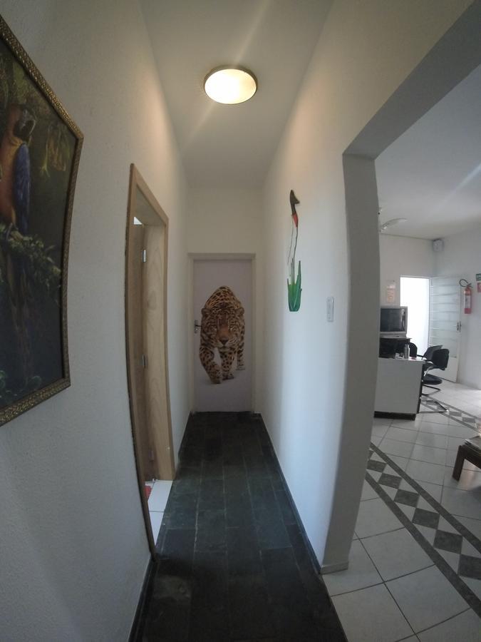 Hotel Pousada And Safari Cuiabá Kültér fotó